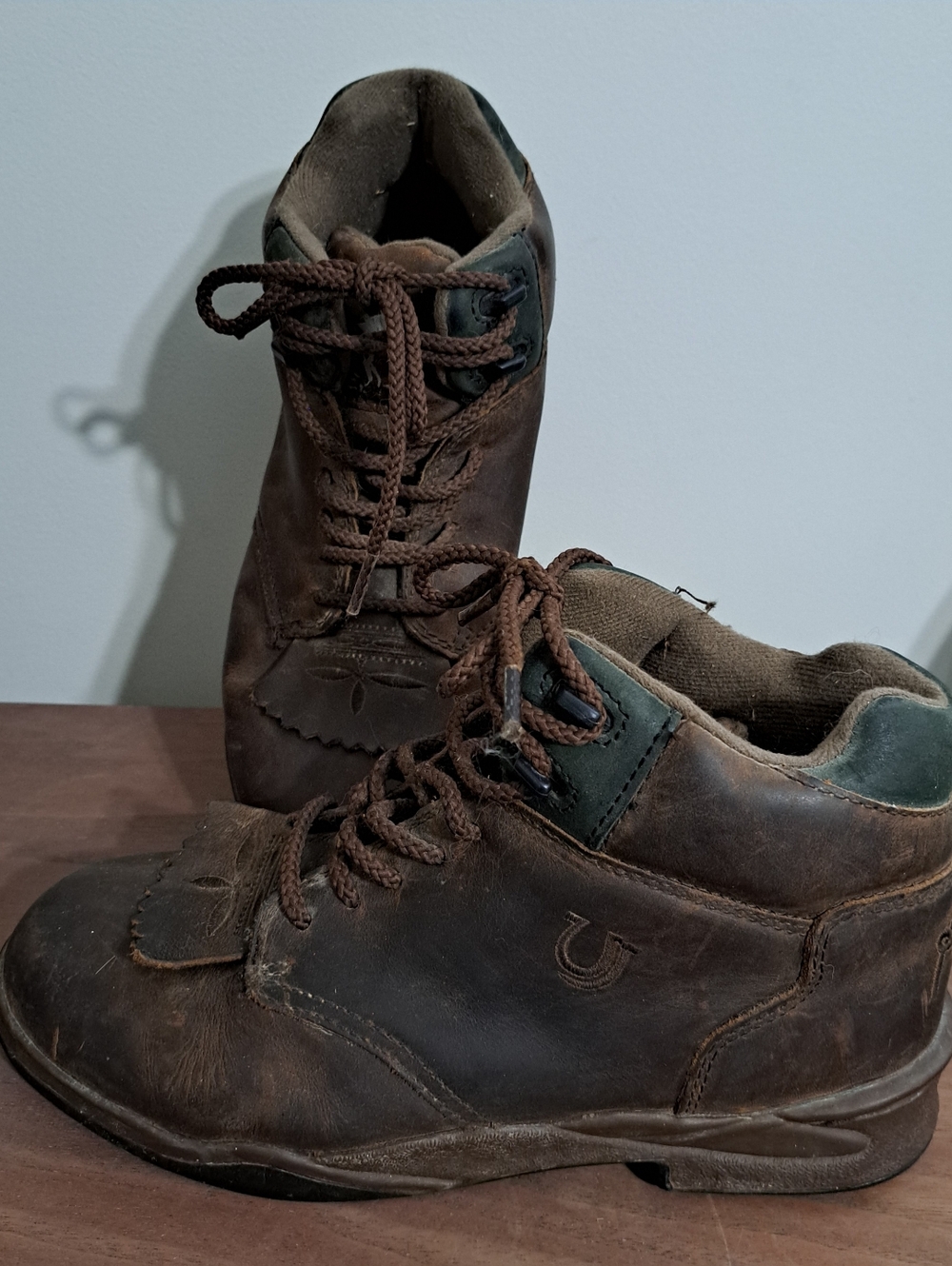 Roper Horseshoes Lace-up Brown Ankle Boots 8